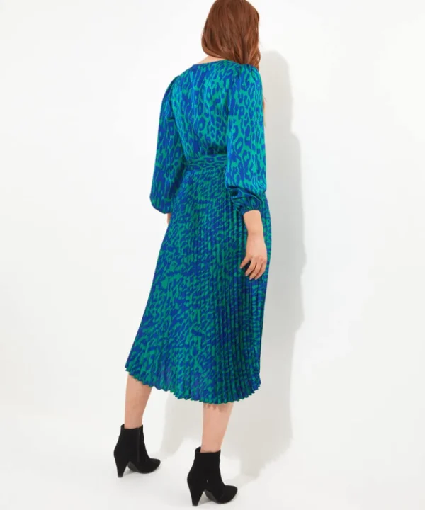 Dresses<Joe Browns Alluring Animal Satin Dress