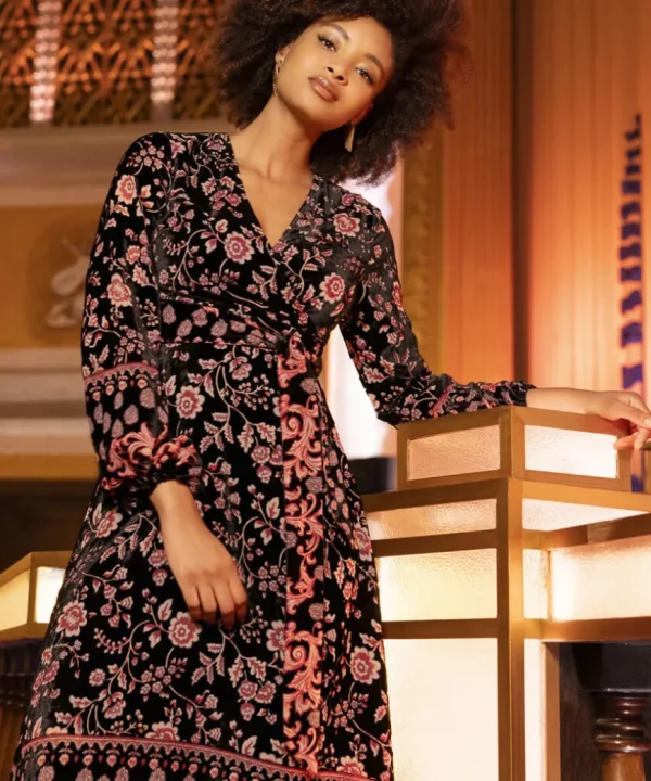 Dresses<Joe Browns Dramatically Different Devore Dress