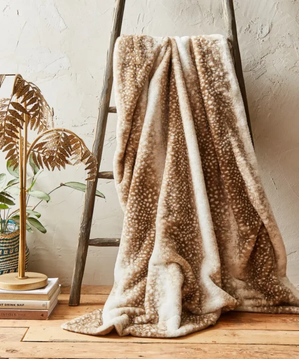 Gifts<Joe Browns Fawn Fur Throw