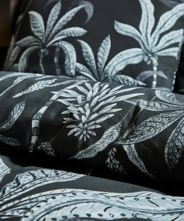 Bedding<Joe Browns Perfect Palms Reversible Bed Set