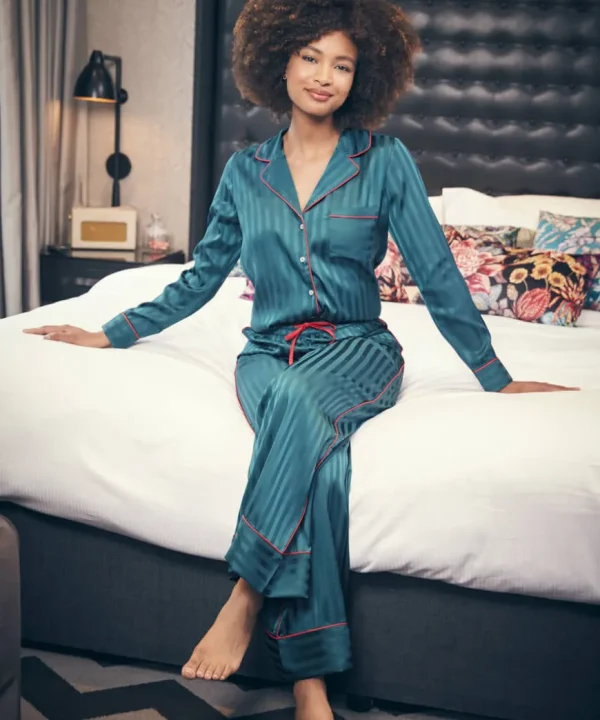 Gifts<Joe Browns Satin Stripe Pyjama Top